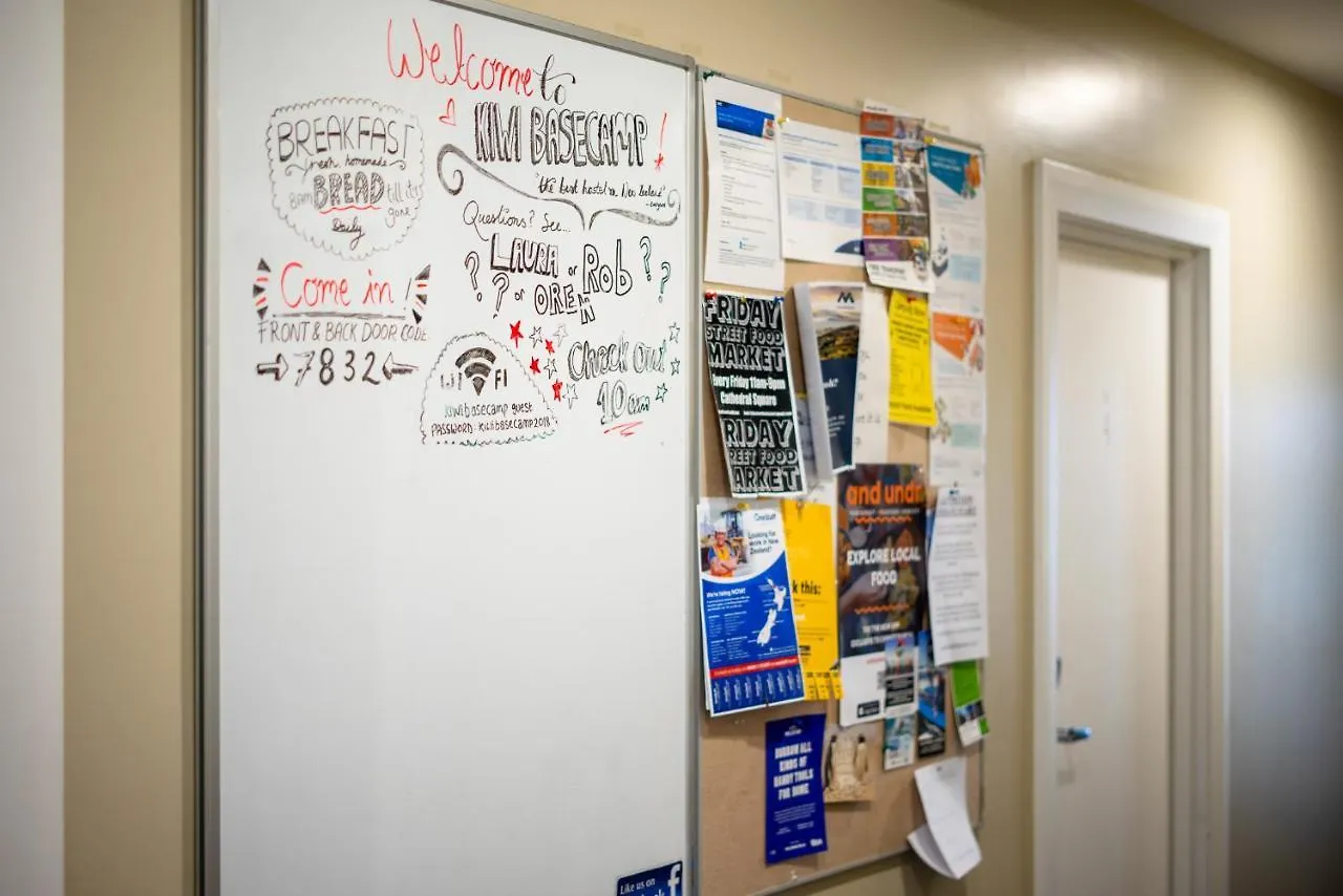 Kiwi Basecamp Backpackers Hotel Christchurch Guest house